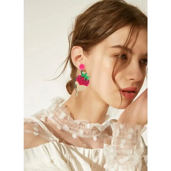 Pink Strawberry Dripping Gold Acrylic Earrings Fun‎ Statement Jewelry - Picture 3 of 3